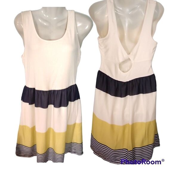Pink Rose sleeveless fit & flare midi - Picture 1 of 14